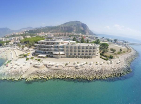  Grand Hotel L'Approdo  Террачина